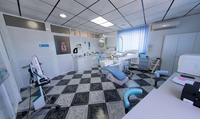 Clínica dental alemana Los Balcones