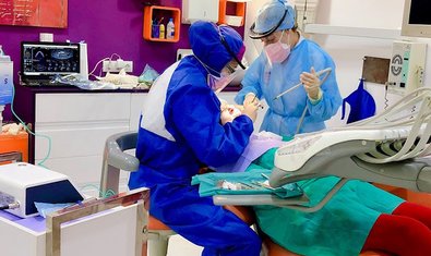 Clínica Dental Ana Zamora