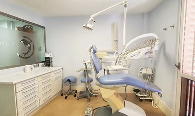 Clínica Dental Cardona