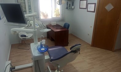 Clínica dental Dr. Carlos Martínez Murcia