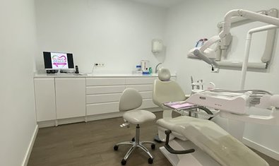Clínica dental Dra. Adelina Rodríguez Alarcón