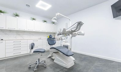 Clinica dental Dra. María Androu
