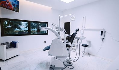 Salgado Dental Institute