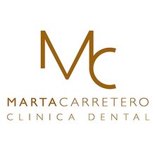 Clínica Dental Dra. Marta Carretero - логотип