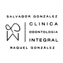 Clínica dental Raquel y Salvador González - логотип