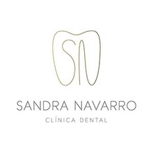 Clinica dental Sandra Navarro - логотип