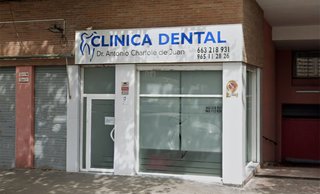 Clínica Dental Dr. Antonio Charfole De Juan