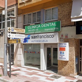 Clínica dental Dra. Claudia Beatriz Cesaretti