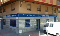 Clínica dental Dr. Álvaro Roca