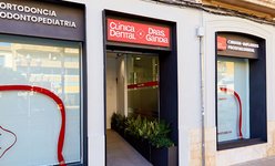 Clínica dental Dras. Gandía