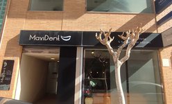 Clínica dental MaxiDent