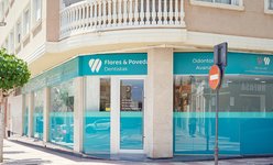 Clínica Flores & Poveda Dentistas
