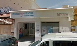 Instituto dental Lucrecia Botella