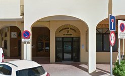 Policlínica Dental La Marina
