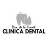 Clínica dental Dra. de la Fuente - логотип